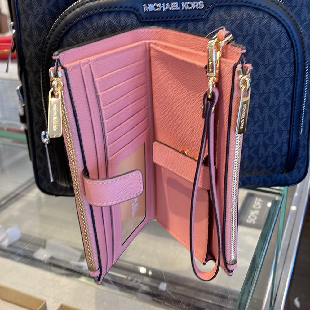 MICHAEL KORS
Jet Set Large Leather Smartphone Wristlet Wallet
Primrose 
NWT - Picture 11 of 16